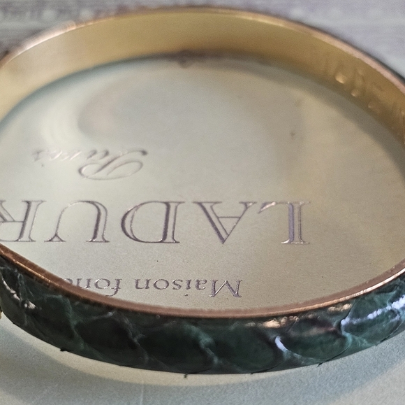 Made In Italy Green Leather Cuff Gold Tone Two Link Chain Bracelet - Picture 4 of 8